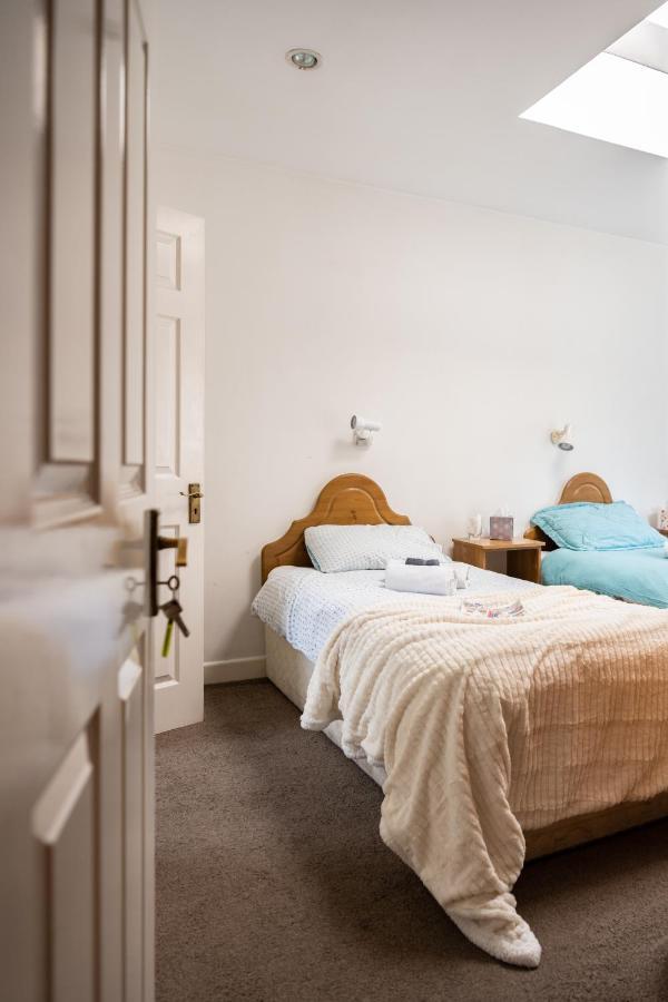 Bed and Breakfast Gleann Na Smol Howth Esterno foto